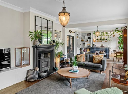 Navigating an Uncertain Property Market: Smart Strategies for Homebuyers and Sellers image