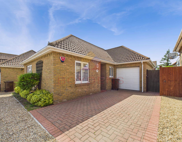 Photo of Louise Close, Walton on the Naze