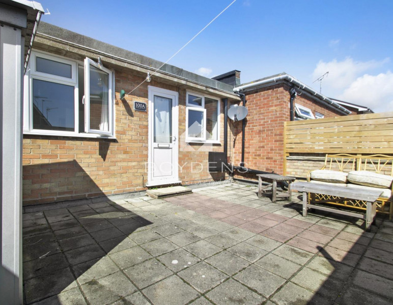 Photo of Connaught Avenue, Frinton-on-Sea