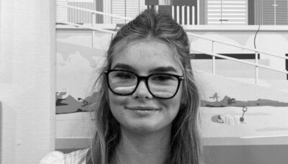 CHLOE PASSES HER EXAM News Post Image